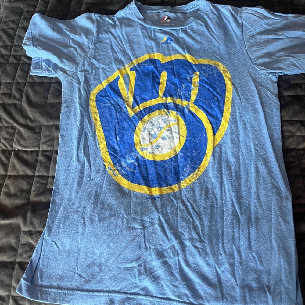 Vintage Brewers Graphic Sky Blue Tee with White and Red Accents - small
